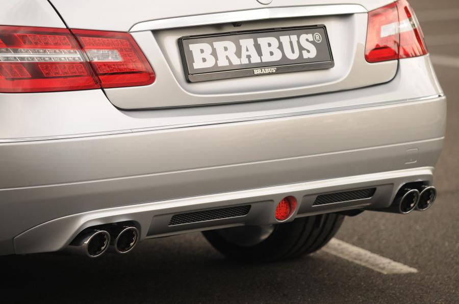  Mercedes-Benz E-Class Coupe by Brabus 2009 года  (фото 16 из 23)